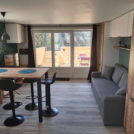ヴィヌィユ L'Ecrin Des Noels Bed & Breakfast エクステリア 写真